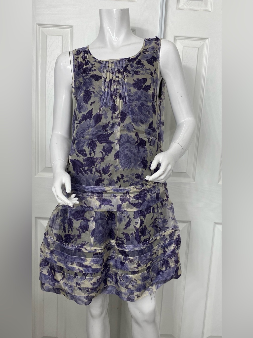 💯Silk Max & Co. Lavender Floral Sleeveless Drop-Waist Dress